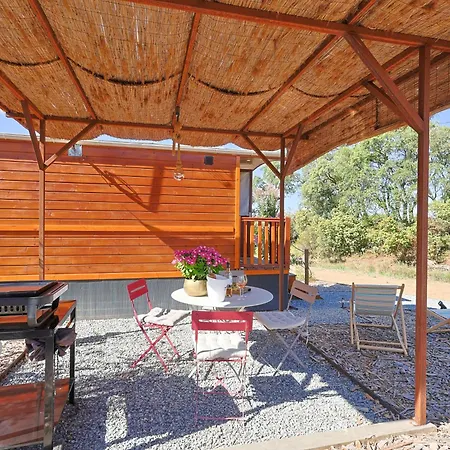 Campingplads Roulotte Au Coeur Des Vignes, *